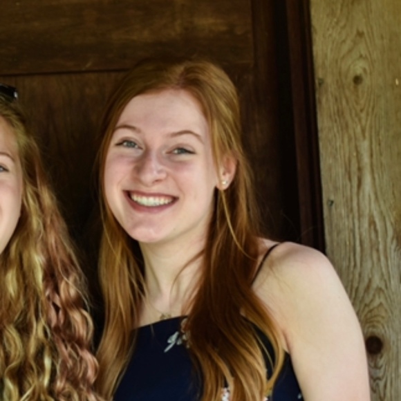 Meet your Posher, Lindsay - Picture 1 of 1